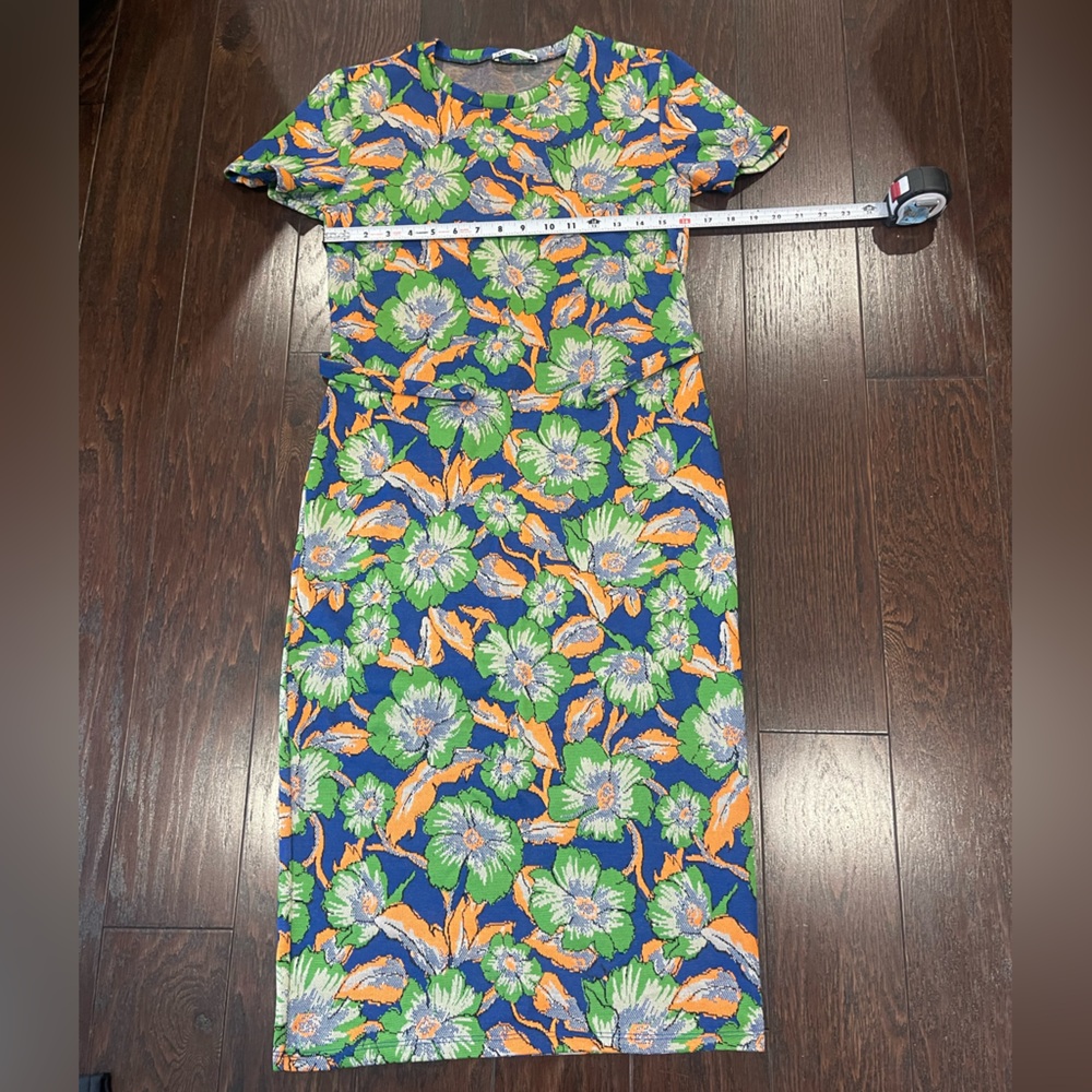 Zara Women Medium Bold Jacquard Knit Tropical Floral Short Sleeve Midi Dress - Picture 3 of 6